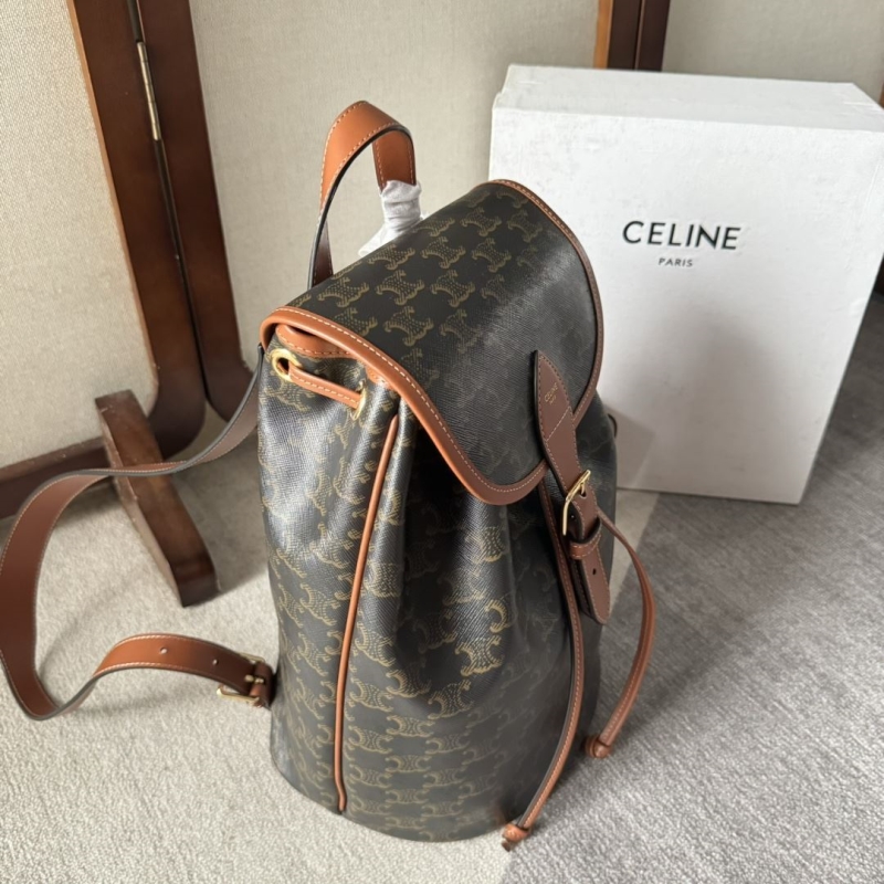 Ce1i*e triomphe bags